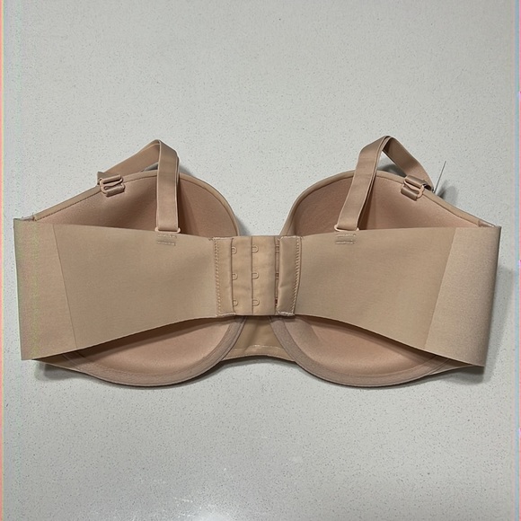 SPANX Strapless Nude Bra - Picture 4 of 4